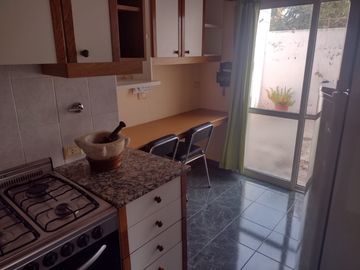Casa en venta de 2 dormitorios c/ cochera en Pedro Pico