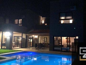 Hermosa Casa En Venta Barrio Privado El Rocio Canning