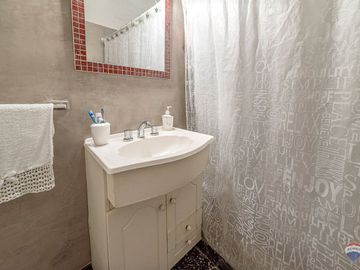 Venta casa Multifamiliar Villa luzuriaga