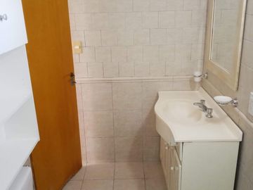 Venta casa Multifamiliar Villa luzuriaga