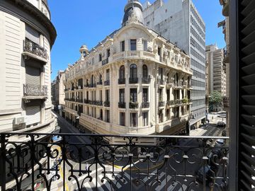 Departamento 6 ambientes Venta Monserrat 3 baños