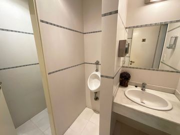 Departamento 6 ambientes Venta Monserrat 3 baños
