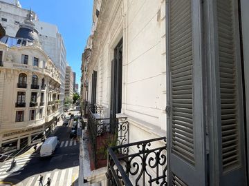 Departamento 6 ambientes Venta Monserrat 3 baños