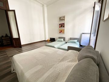 Departamento 6 ambientes Venta Monserrat 3 baños