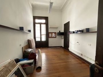 Departamento 6 ambientes Venta Monserrat 3 baños
