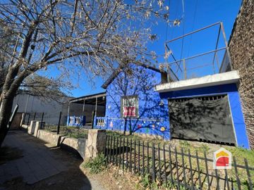 Casa en venta de 2 dormitorios c/ cochera en Villa Allende