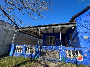Casa en venta de 2 dormitorios c/ cochera en Villa Allende