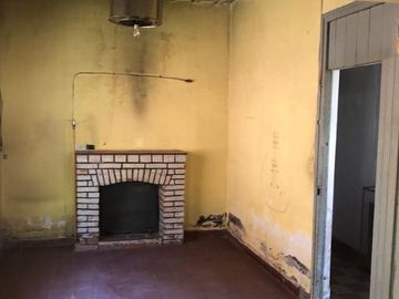 Casa en venta de 2 dormitorios c/ cochera en Villa Allende