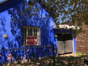 Casa en venta de 2 dormitorios c/ cochera en Villa Allende