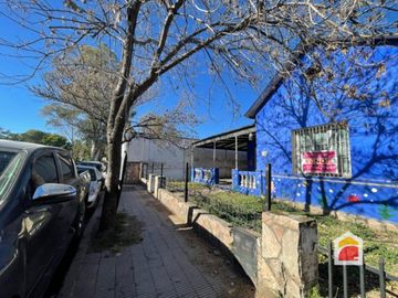Casa en venta de 2 dormitorios c/ cochera en Villa Allende