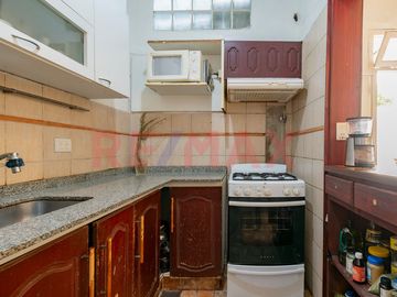 VENTA PH CON TERRAZA Y PATIO EN ALMAGRO
