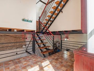 VENTA PH CON TERRAZA Y PATIO EN ALMAGRO