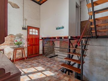 VENTA PH CON TERRAZA Y PATIO EN ALMAGRO