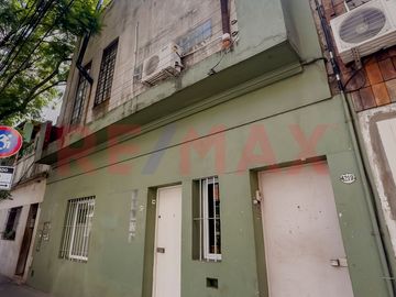 VENTA PH CON TERRAZA Y PATIO EN ALMAGRO