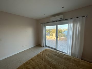 Casa en venta  en La Reserva Cardales, Sofitel sobre el LAGO Lujo clásico LAGUNA