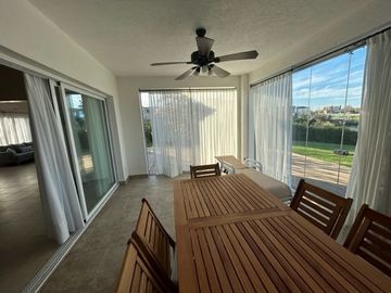 Casa en venta  en La Reserva Cardales, Sofitel sobre el LAGO Lujo clásico LAGUNA
