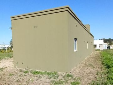 Casa en venta de 3 dormitorios c/ cochera Country el Lagar. Los nogales