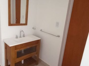 Casa en venta de 3 dormitorios c/ cochera Country el Lagar. Los nogales