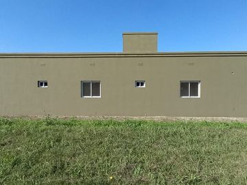 Casa en venta de 3 dormitorios c/ cochera Country el Lagar. Los nogales