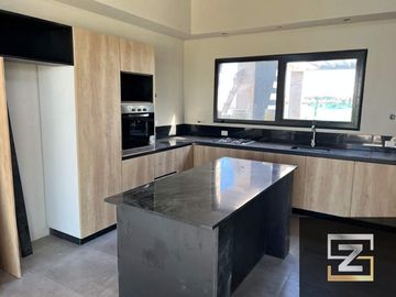 Casa en venta Barrio Privado  San Felipe Canning