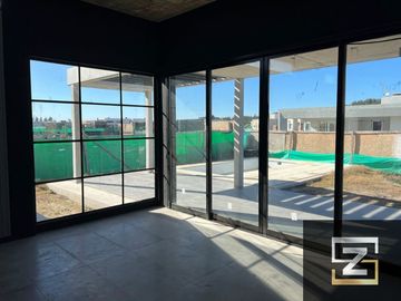 Casa en venta Barrio Privado  San Felipe Canning