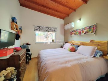 Casa en venta de 3 dormitorios c/ cochera en Garín