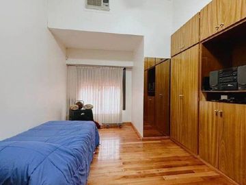 Impecable casa amoblada en venta y vehículo en Bahía Blanca