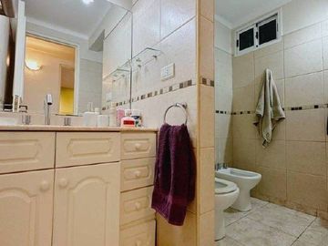 Impecable casa amoblada en venta y vehículo en Bahía Blanca