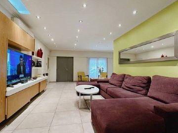 Impecable casa amoblada en venta y vehículo en Bahía Blanca