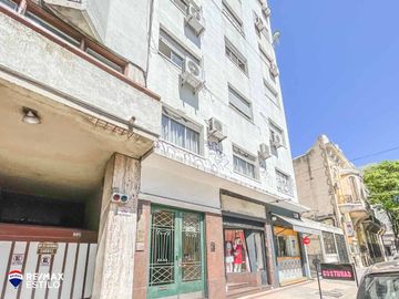 Depto.en vta. Plaza Moreno. Facu. 2 dorm. La Plata