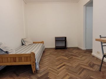 Departamento en venta de 1 dormitorio en Balvanera