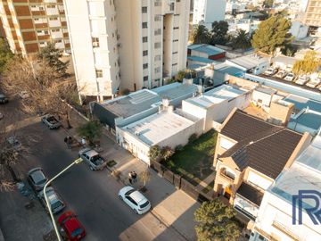 PH en venta de 1 dormitorio c/ cochera en Centro