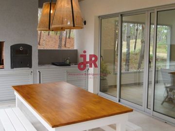 CODIGO 664 - BARRIO PIONEROS - VENTA - PINAMAR