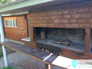 Casa quinta en venta de 1070m2 ubicado en Villa Urquiza