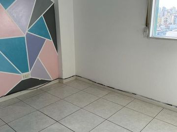 Departamento en venta de 3 dormitorios en Parque Patricios