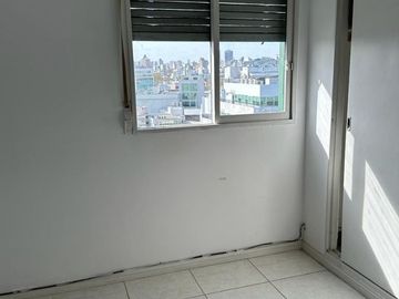 Departamento en venta de 3 dormitorios en Parque Patricios
