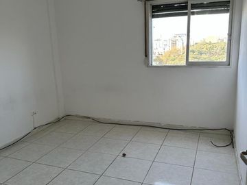 Departamento en venta de 3 dormitorios en Parque Patricios