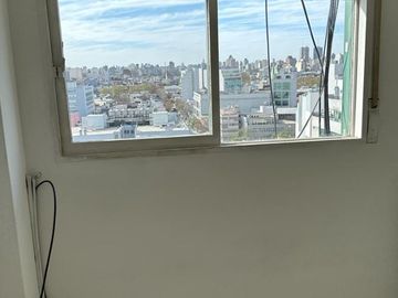 Departamento en venta de 3 dormitorios en Parque Patricios