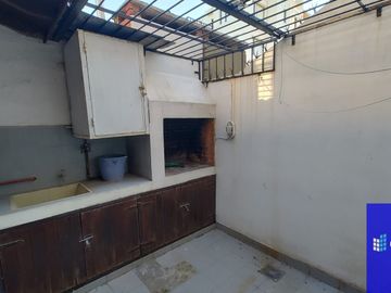 Dúplex en venta de 2 dormitorios c/ cochera en Costa Azul