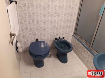 Departamento en venta de 4 dormitorios en Flores