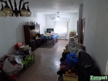 VENTA-CASA 8.66X17 MTS LIV 4 DORM GJE PATIO TZA-PQUE CHACABUCO