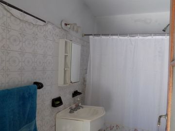 VENTA-CASA 8.66X17 MTS LIV 4 DORM GJE PATIO TZA-PQUE CHACABUCO