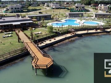 Casa en venta de 4 dormitorios a estrenar en Lagos de Canning 1