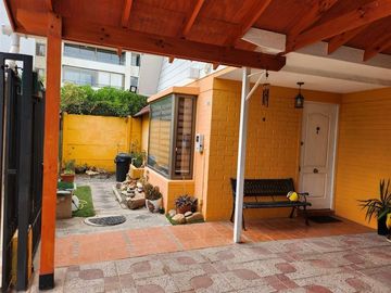 Casa en Venta en alto manquehue