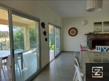Casa en venta de 4 dormitorios  en Costa Esmeralda Golf 2