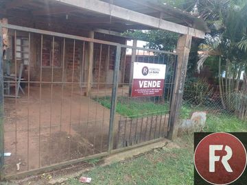 Casa en venta de 3 dormitorios c/ cochera en Otros Barrios