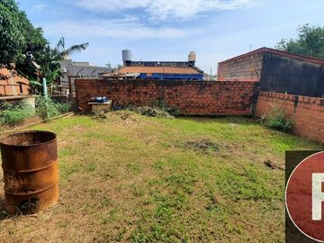 Casa en venta de 3 dormitorios c/ cochera en Otros Barrios