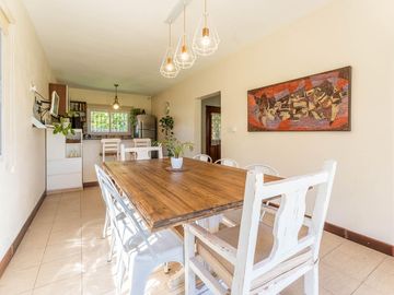 CASA EN VENTA 4 AMBIENTES EN FRANCISCO ALVAREZ