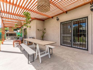 CASA EN VENTA 4 AMBIENTES EN FRANCISCO ALVAREZ