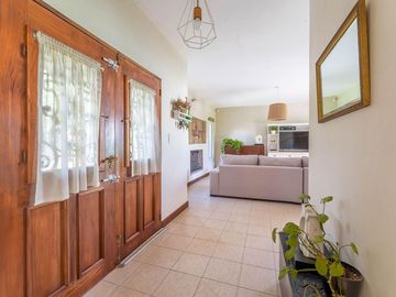 CASA EN VENTA 4 AMBIENTES EN FRANCISCO ALVAREZ